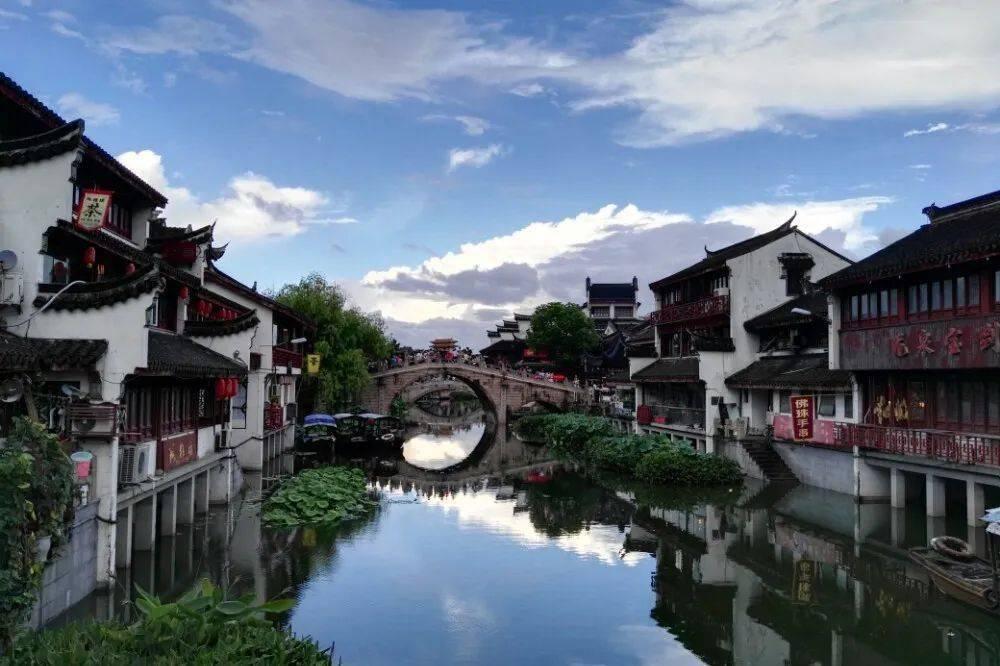 缤纷水果茶